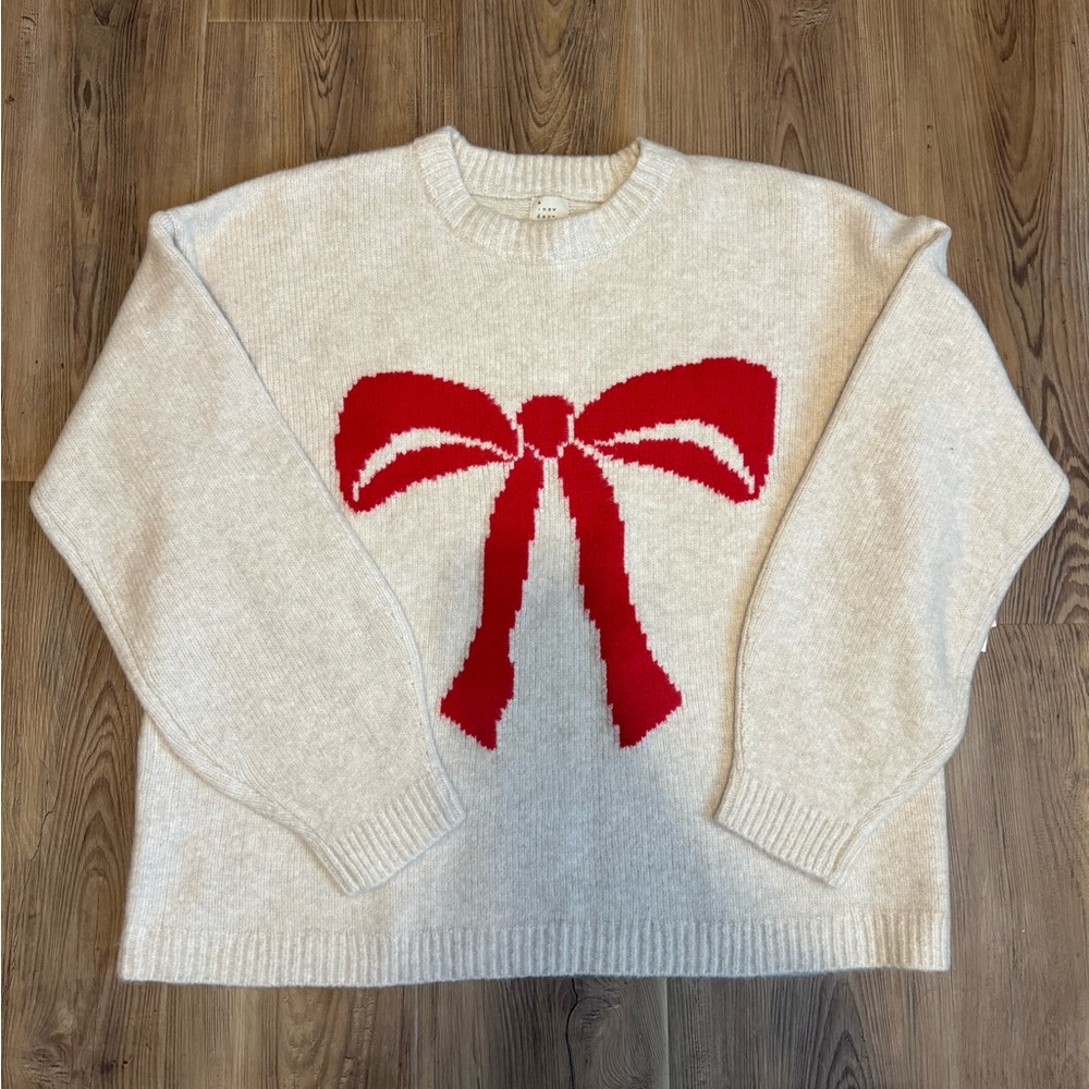 NWT Women’s Crewneck Bow Sweater - Picture 3 of 5